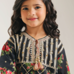 EMBROIDERED SUIT
